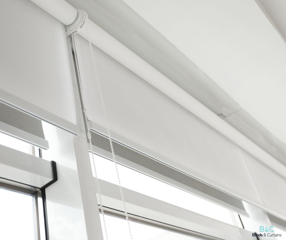 Dual Roller Blinds With Thermal Blockout
